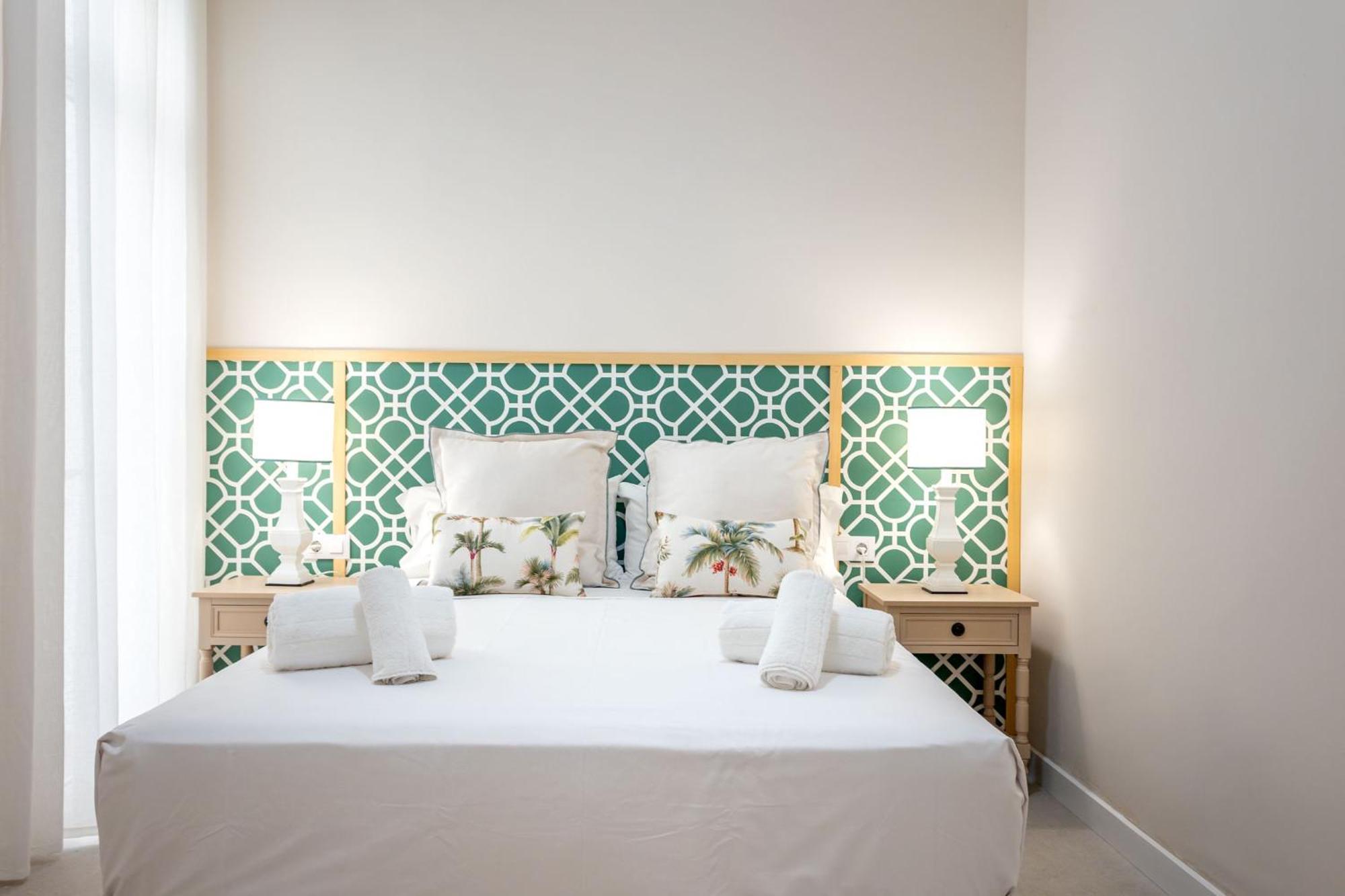 Rt41 Triana Deluxe Apartment Seville Room photo