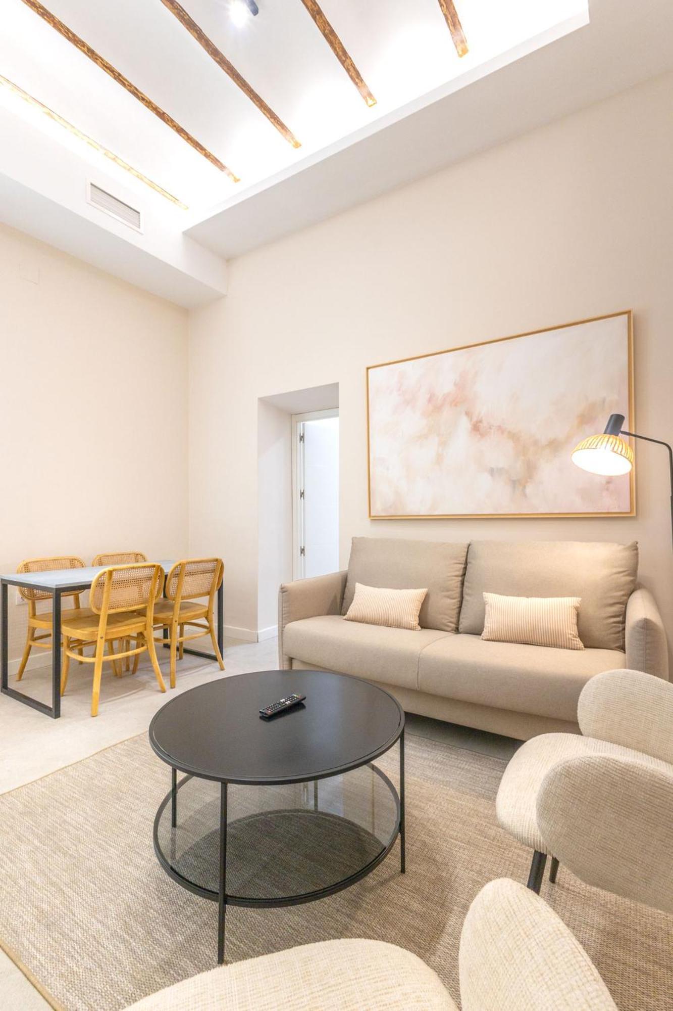 Rt41 Triana Deluxe Apartment Seville Room photo