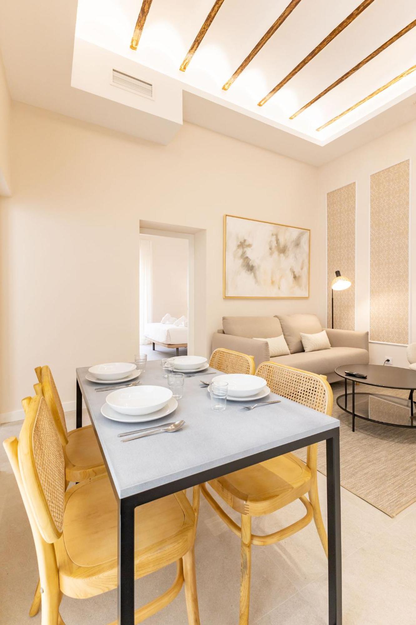 Rt41 Triana Deluxe Apartment Seville Room photo