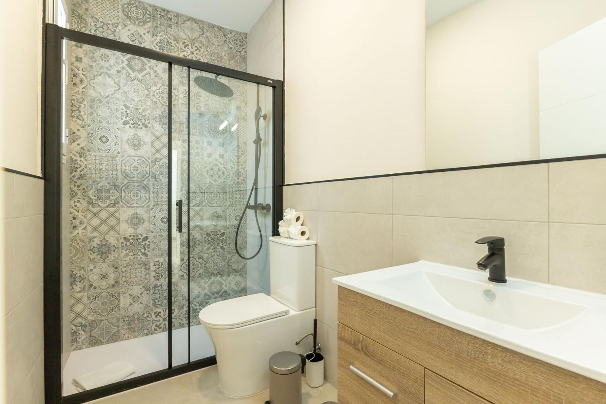 Rt41 Triana Deluxe Apartment Seville Exterior photo