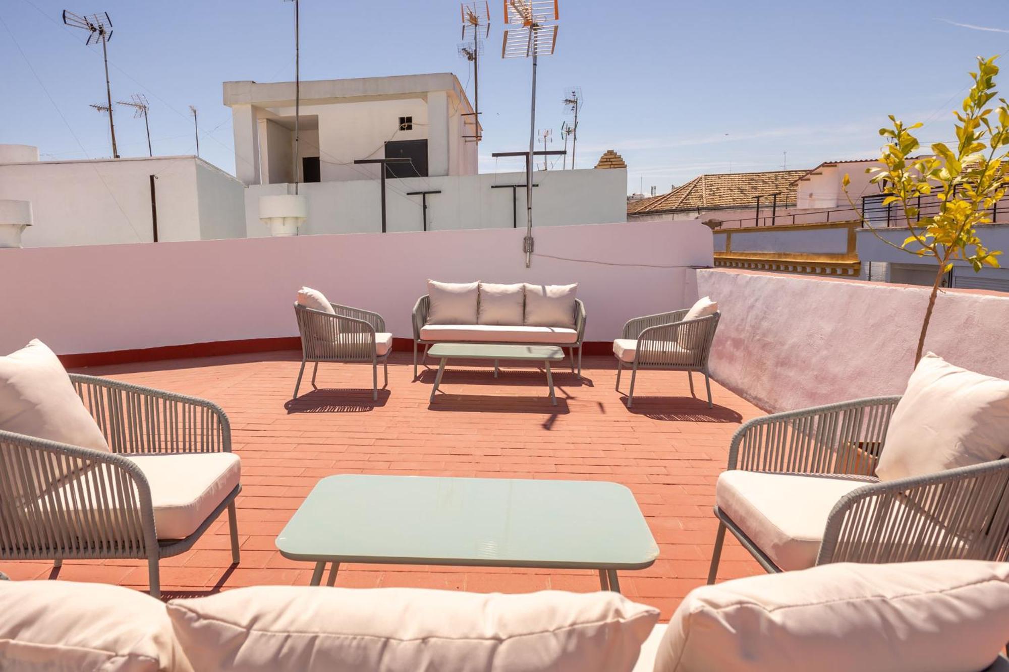 Rt41 Triana Deluxe Apartment Seville Exterior photo